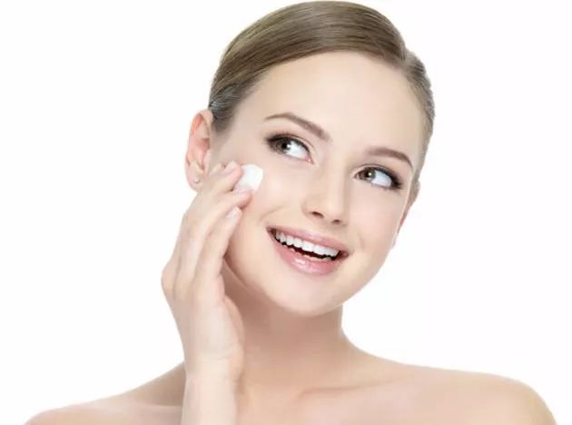 最好用的十大抗衰老精华排名,那些年被淘汰的国货护肤