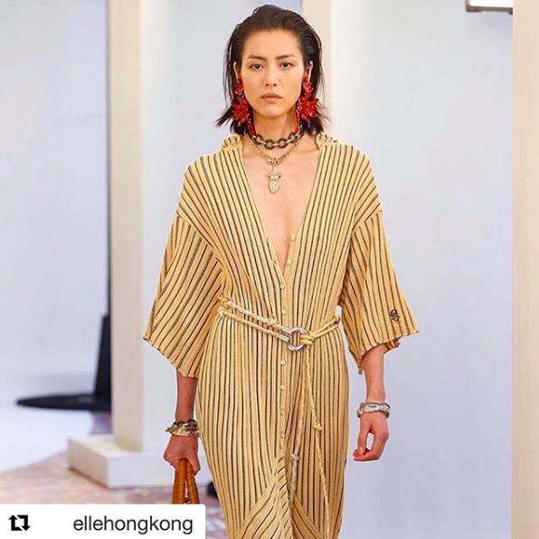 唐嫣超短发亮相巴黎时装周,唐嫣时装周看秀造型曝光