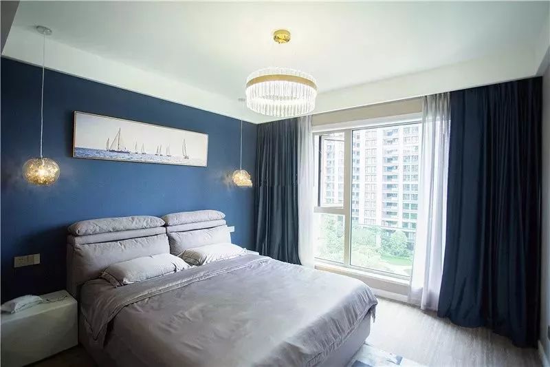 卧室装修窗户怎么装,客厅与卧室之间的窗户怎么装修