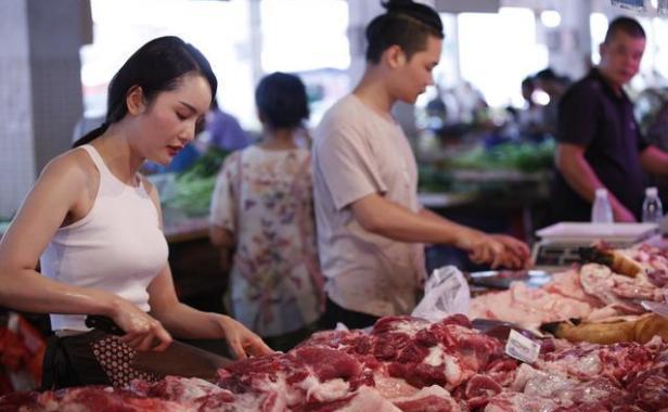 老孟卖猪肉能挣多少钱,在武汉卖猪肉一年挣多少钱