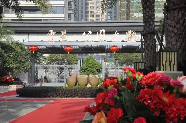 赣州市老城区繁华还是新城区繁华,赣州好还是赣县好