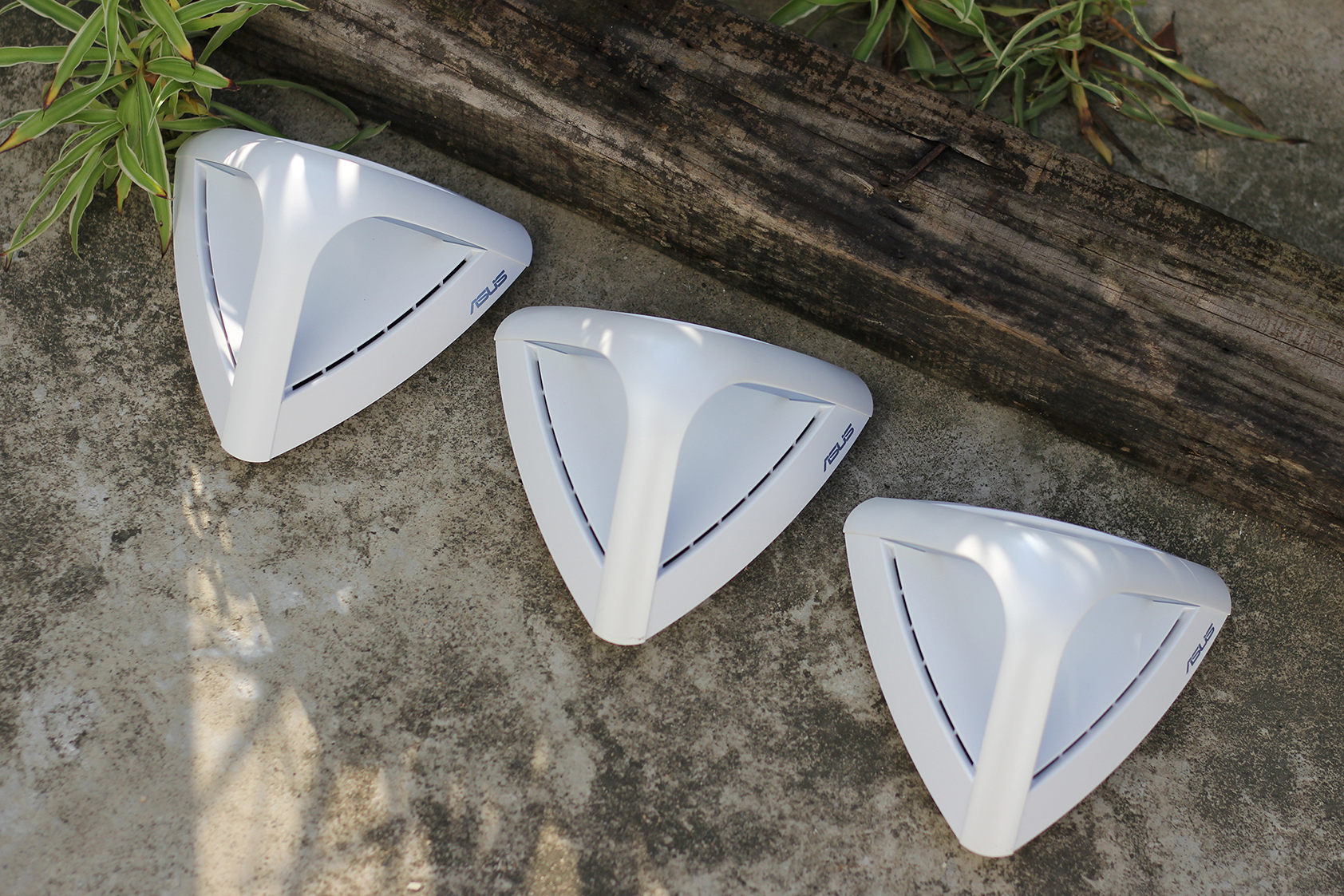 华硕路由器三频分开,华硕分布式路由器优缺点