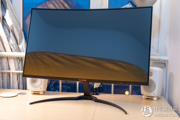 可以“超频”的显示器长城32CZ39KP/2评测