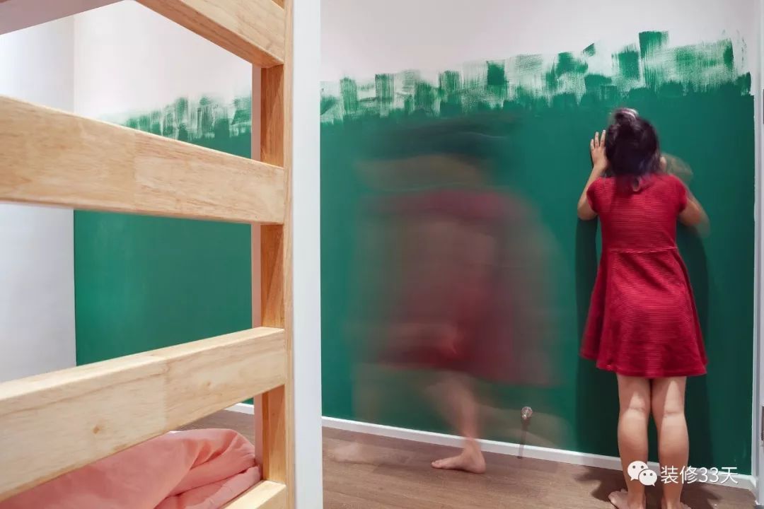 小三房客厅电视书柜一体,80平米两居客厅书房一体