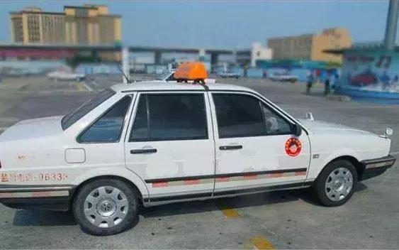 科目二倒车入库三种最简单的方法,科目二倒车入库最难方法讲解