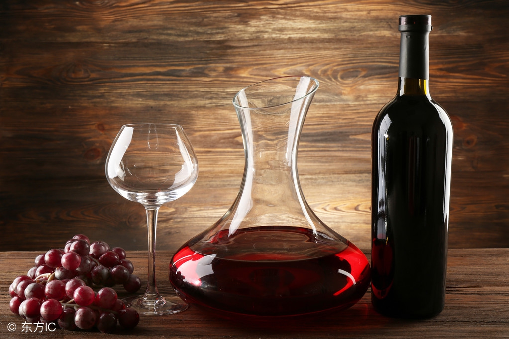 家庭制作葡萄酒最正宗的方法,教你一招在家自制葡萄酒