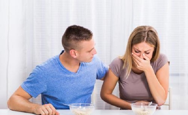 孕妈们怎么度过孕吐的,孕吐的孕妈到底有多难受