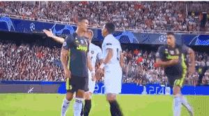 深度分析欧冠足球,足球比赛var主要是判定什么的