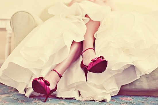 鞋口松紧带太紧磨脚怎么办,新鞋子磨脚踝骨可以用撑鞋器么