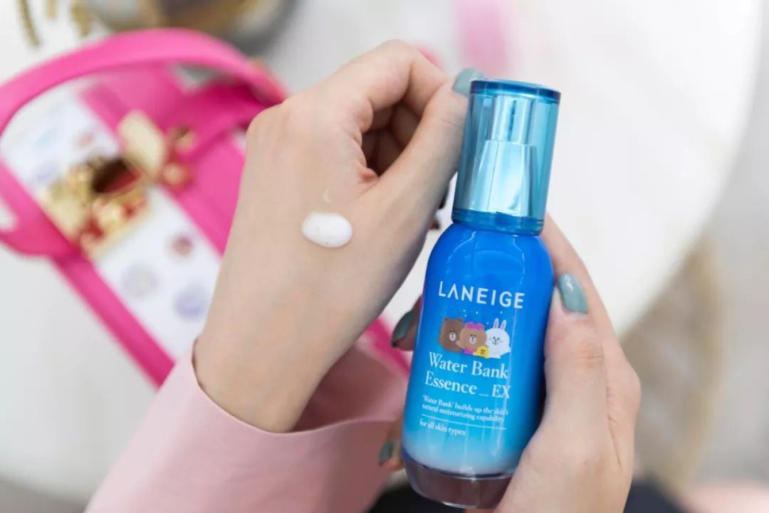 作为一个“LINEFRIENDS”重度患者，此刻少女心和钱包都大型不保！