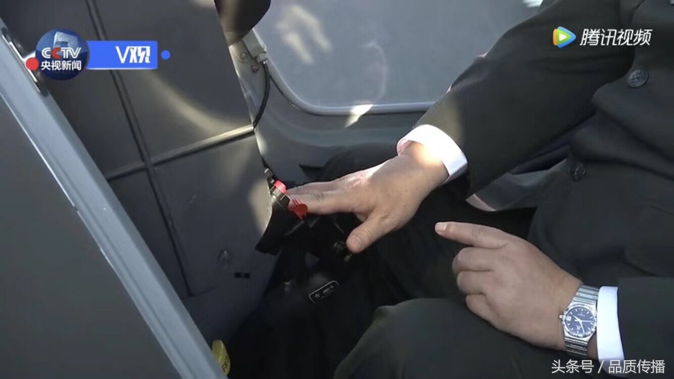 腕表一号，欧米茄九十年代小口径手表，石英机芯，老泡可以闭嘴了