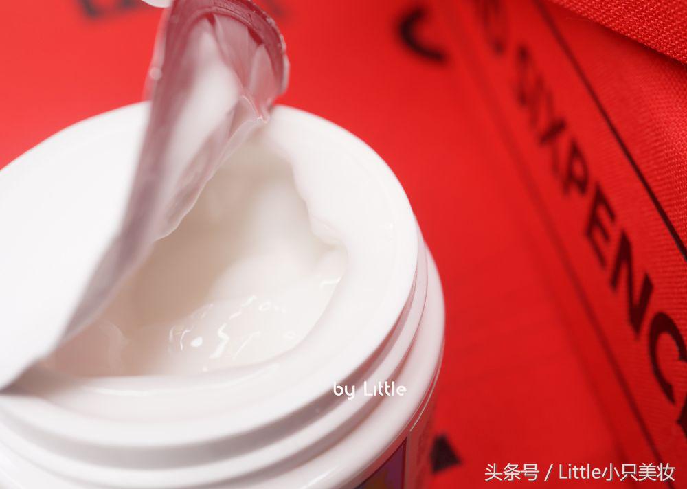 皮肤混合性偏干长痘护肤品推荐,换季油脸变干痘痘严重推荐护肤品