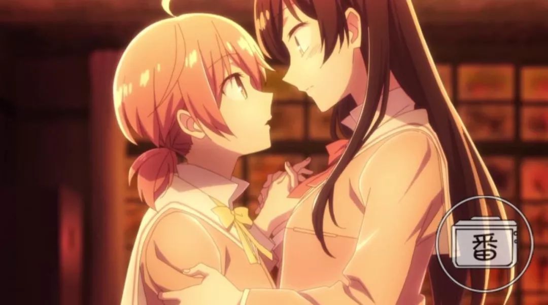 充满着恋爱的酸臭味,充满恋爱的酸臭味