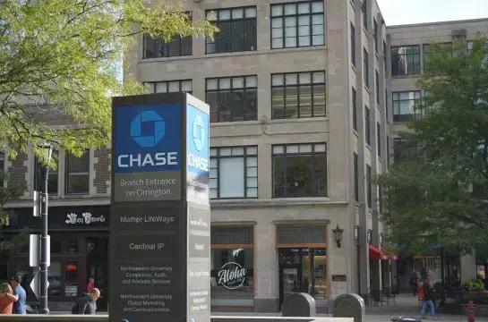 到美国后发现无数的笑话,到美国旅游才知道这几样很重要