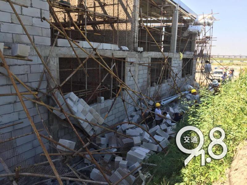 杭州工地塔吊倒塌事故视频,杭州塔吊倒塌事故最新视频