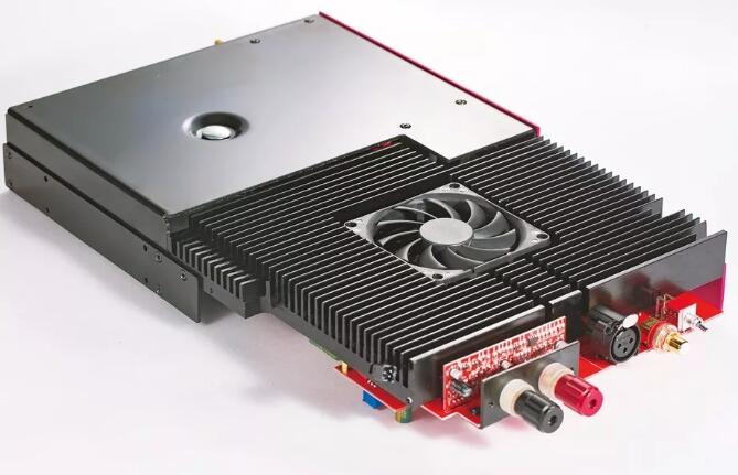 这箱子玩影院的话，建议可以直接买7支！钢铁侠H2音箱试用报告