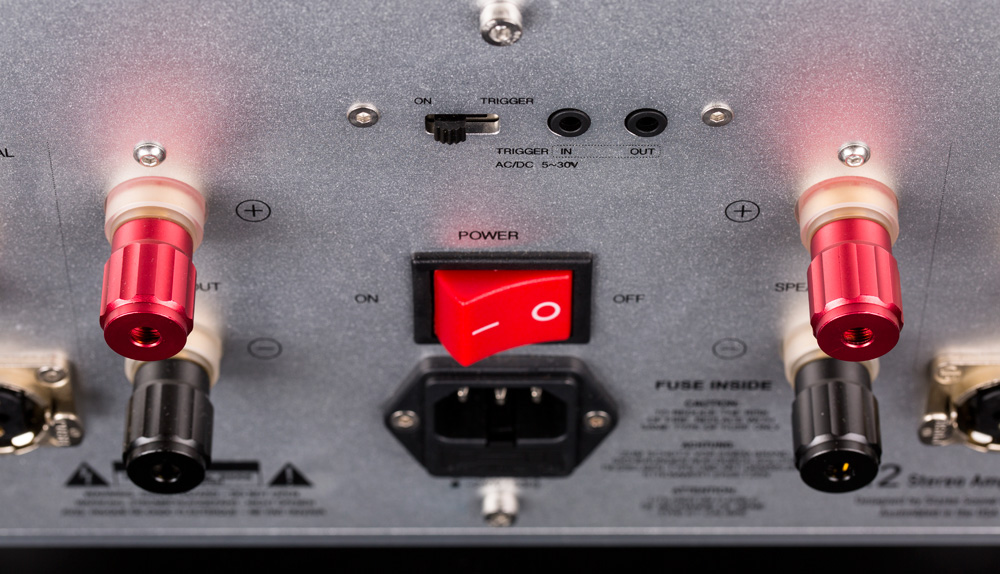 这箱子玩影院的话，建议可以直接买7支！钢铁侠H2音箱试用报告