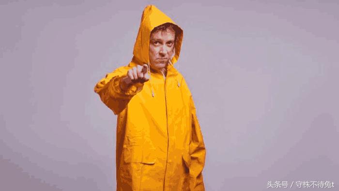 雨衣雨伞坏了怎么修补,雨伞坏了不要急一招教你避免尴尬