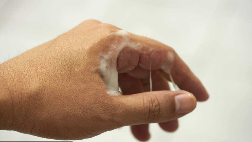 为何有些女人一碰就怀孕？只因男人精液这3种表现“强”，生育能力高