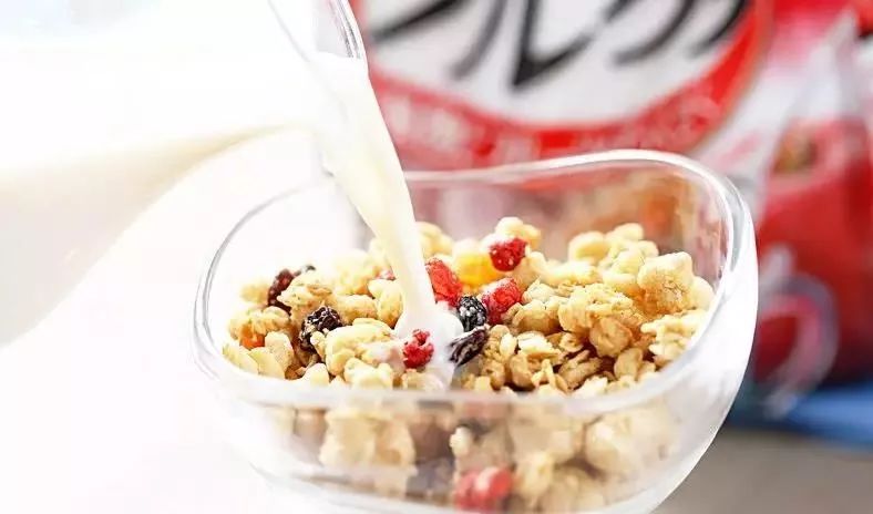 卡乐比麦片为什么好吃,日本进口卡乐比calbee混合水果麦片