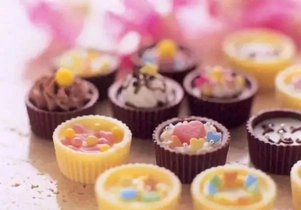 18岁女生常见的妇科病,少女需警惕四种妇科病