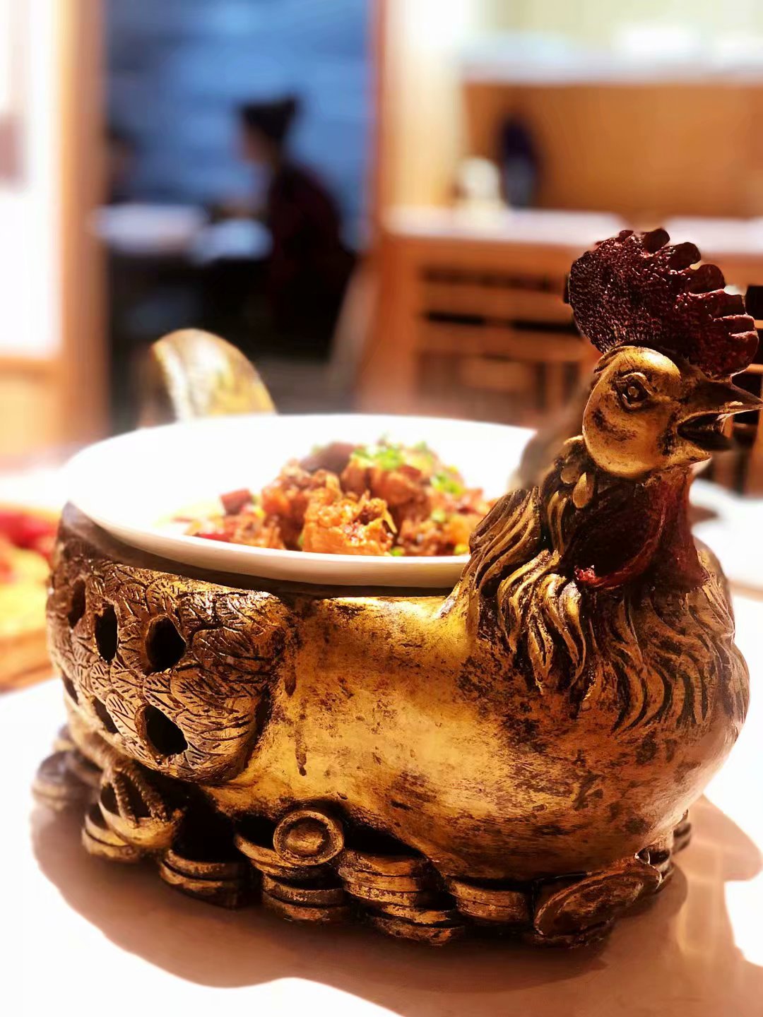 吃重庆特色菜，到20年老店观音居