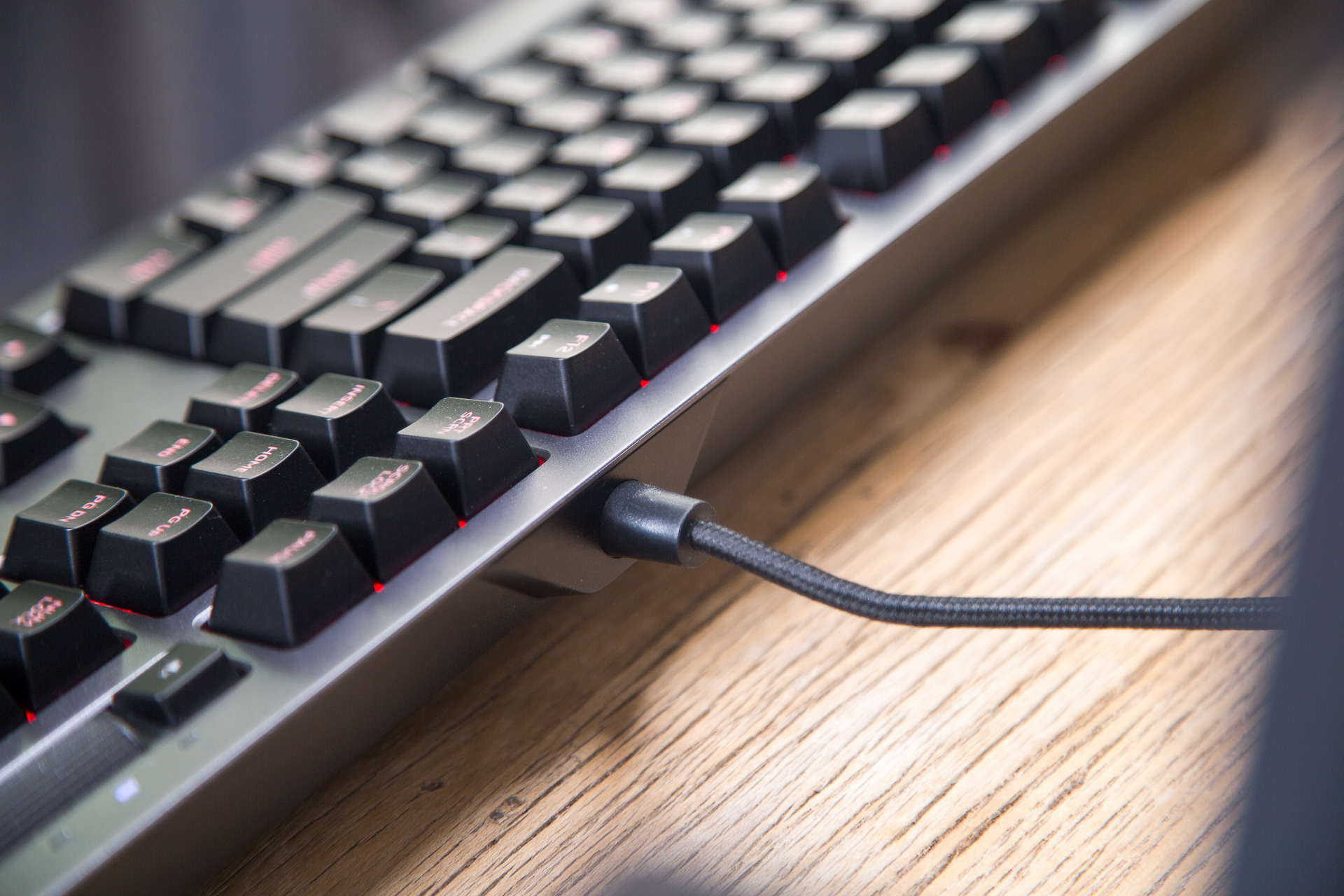 alienwarem18机械键盘和普通键盘,alienwarex15机械键盘