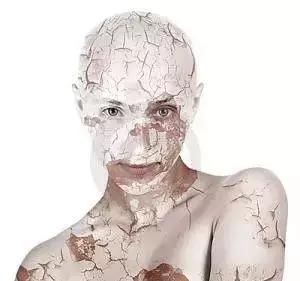 卸妆没卸干净的后果是什么,不卸妆好不好