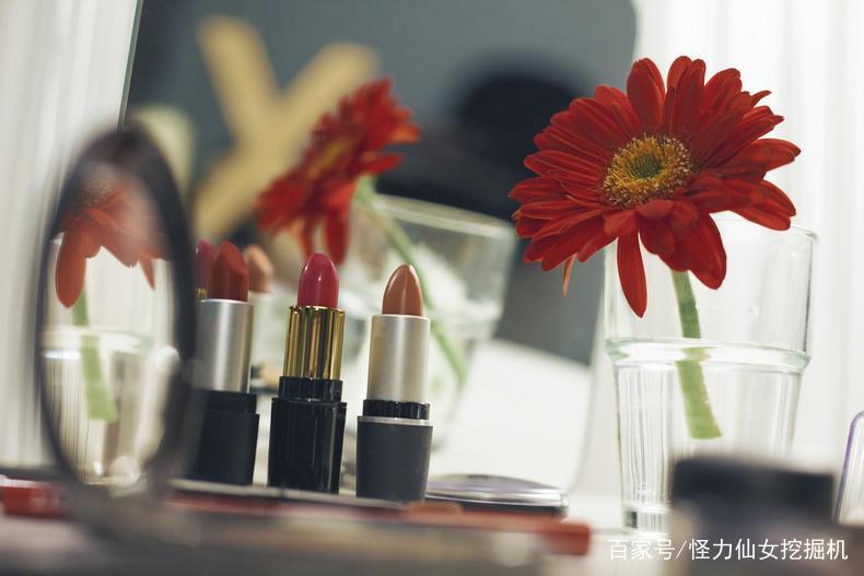 适合黑黄皮的10大口红 (适合黑黄皮的口红色号)