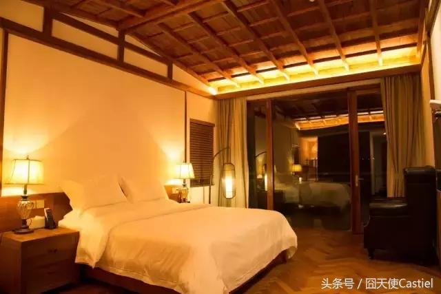 一位大叔改造农村自建房,40多岁大叔改造海景房