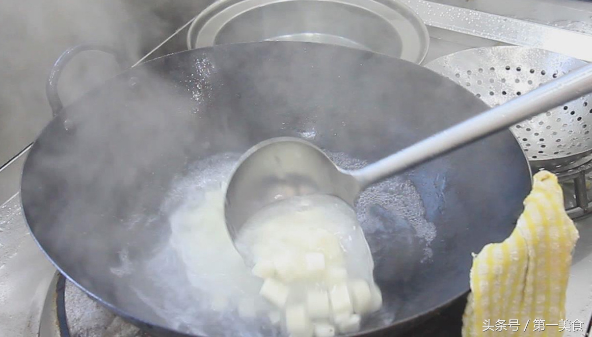 大厨教你山药怎么做才好吃,山药片怎么晒干不发黑的技巧