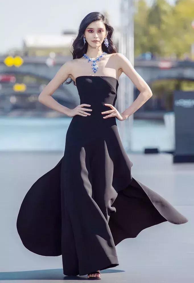 什么样的美萝莉，能让整个好莱坞等她长大？