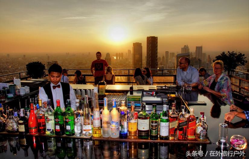 不去普罗旺斯和柬埔寨,千元飞到泰国看最美向日葵田和高棉遗址