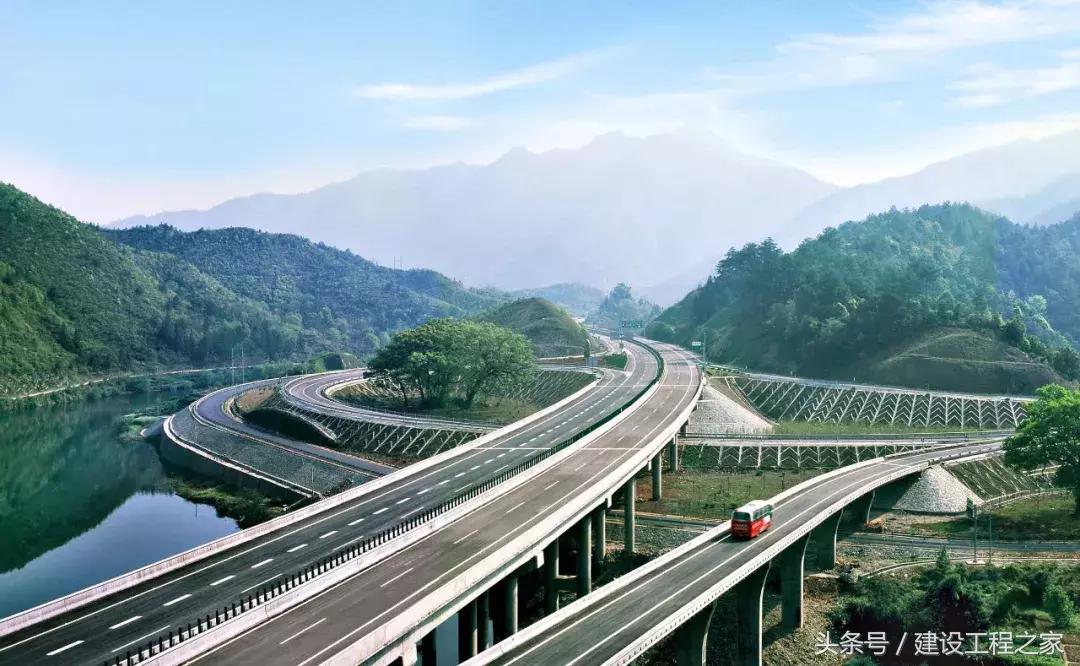 高速公路路段编号和命名编号区别,高速公路路段命名编号标志图片