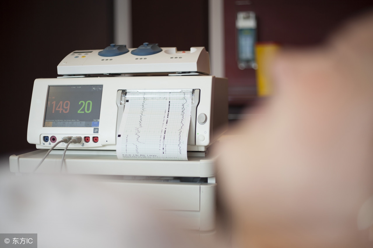 关于胎动孕妈们必须知道的事,胎宝宝胎动求救信号