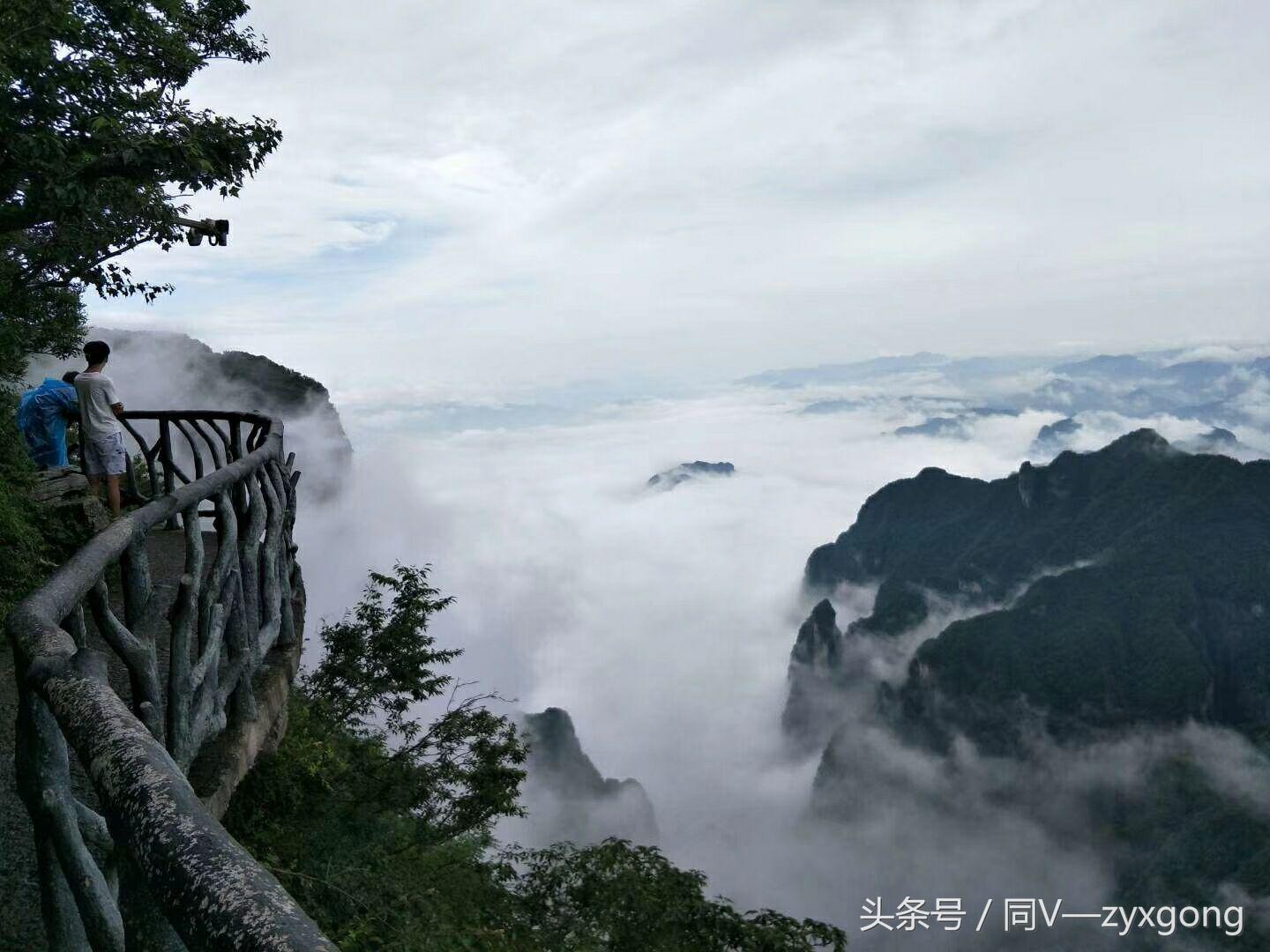 下雨天张家界风景视频,下雨天能去张家界大峡谷吗