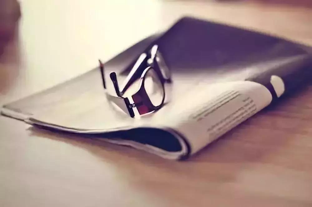 传统媒体到新媒体的变迁,传统媒体转型背景