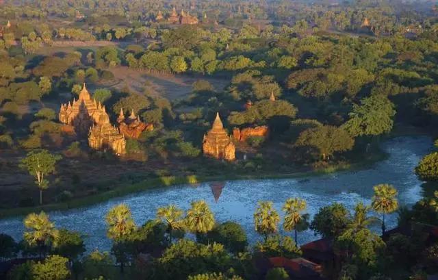 万塔佛国在哪里,万塔佛国