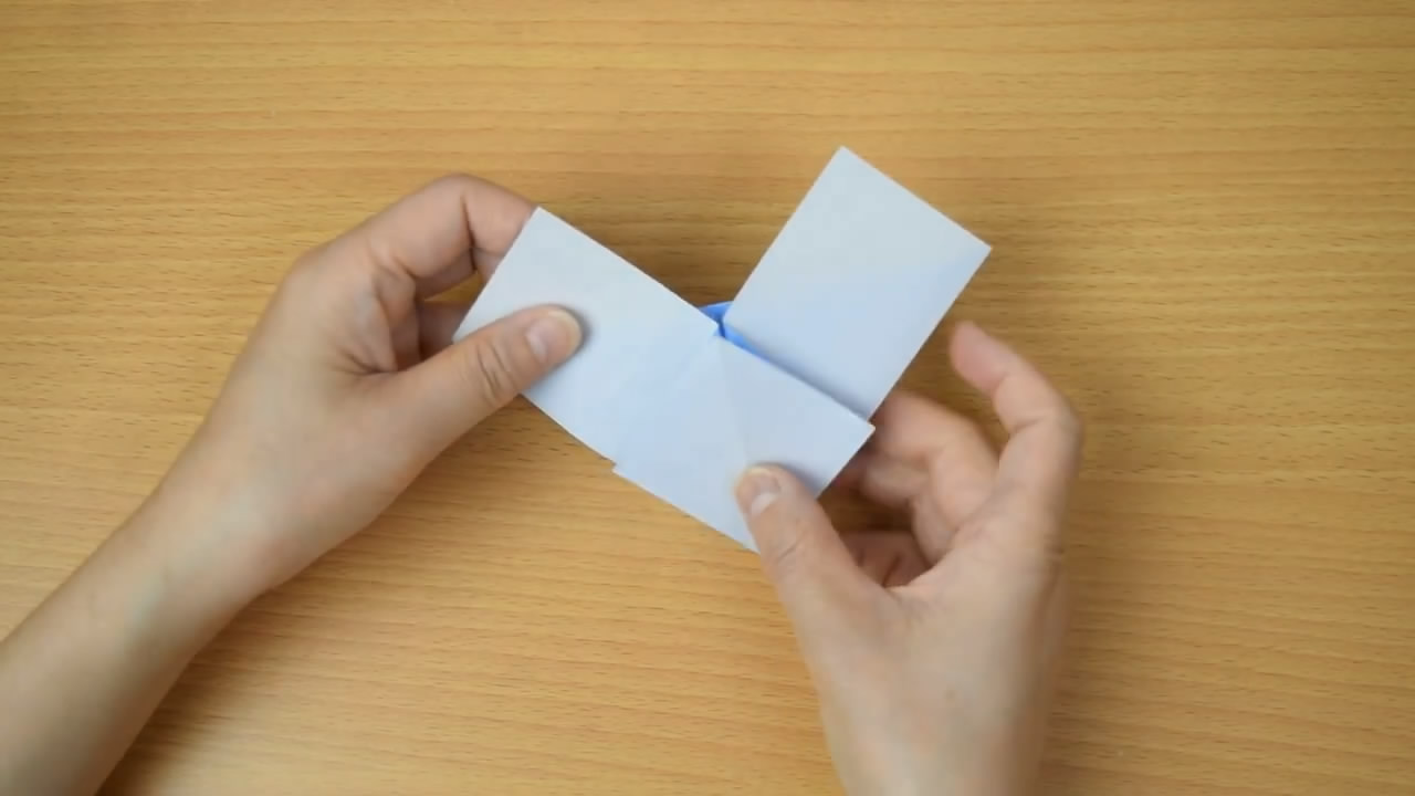 小蜜蜂折纸教程简单的,手工折纸小蜜蜂又简单又好看又棒