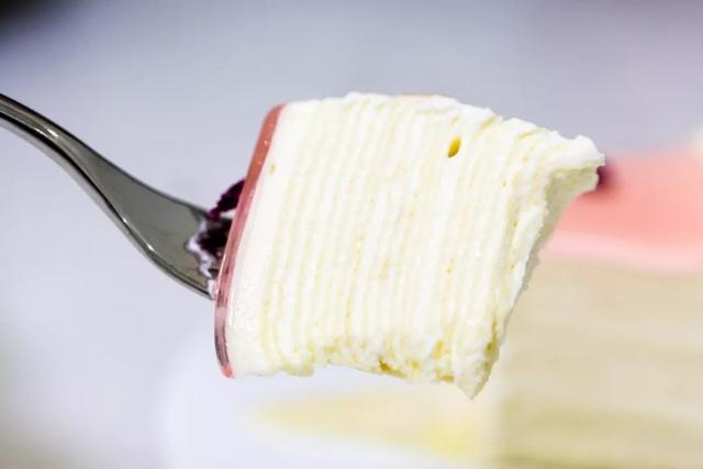 ladym用的什么牌子的奶油,ladym蛋糕6寸白桃乌龙测评