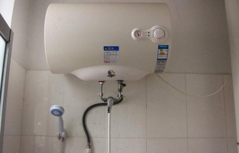 燃气热水器比电热水器有什么优点,燃气热水器和电热水器的区别视频