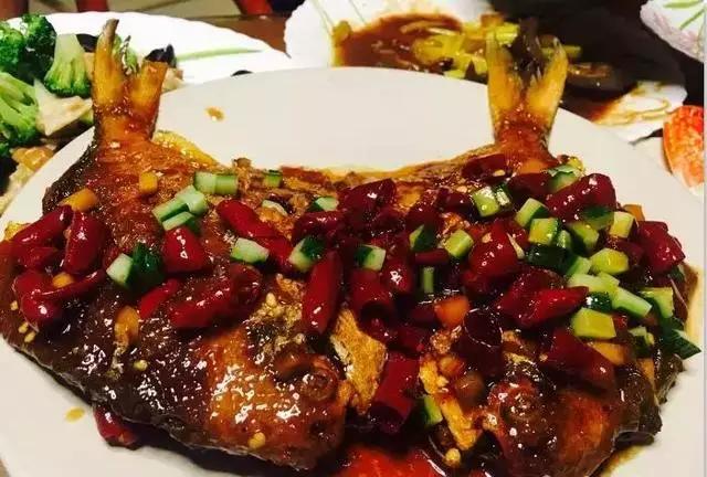 济南最正宗鲁菜饭店排名,济南尚德源鲁菜馆哪家最好