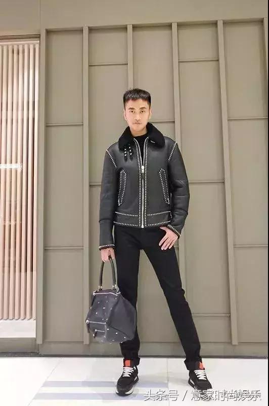 采访别人一身衣服多少钱,采访男生一身穿搭几十万