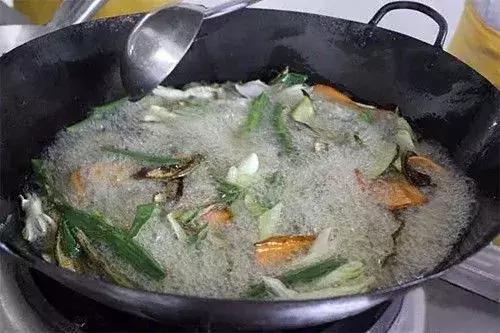 万州烤鱼香料粉配方,万州烤鱼技术配方培训