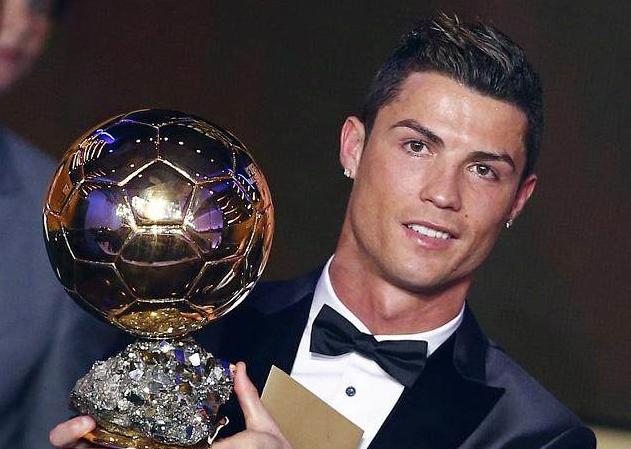 梅西c罗欧洲金球奖,法国足球2024年金球奖颁奖时间