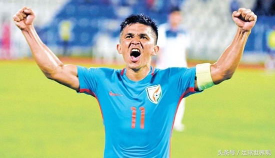 揭秘国足“地球德比”对手：头号球星领衔最强阵容，留洋门将在列