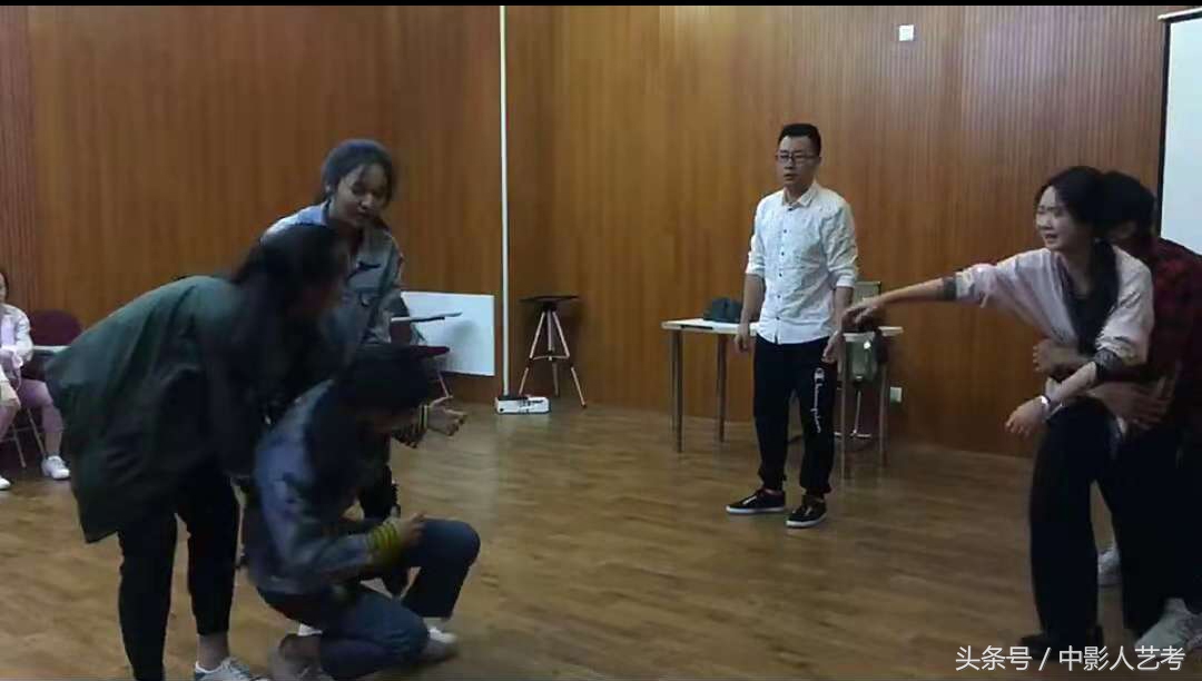 艺考面试中的考官问答,艺考面试技巧和套路