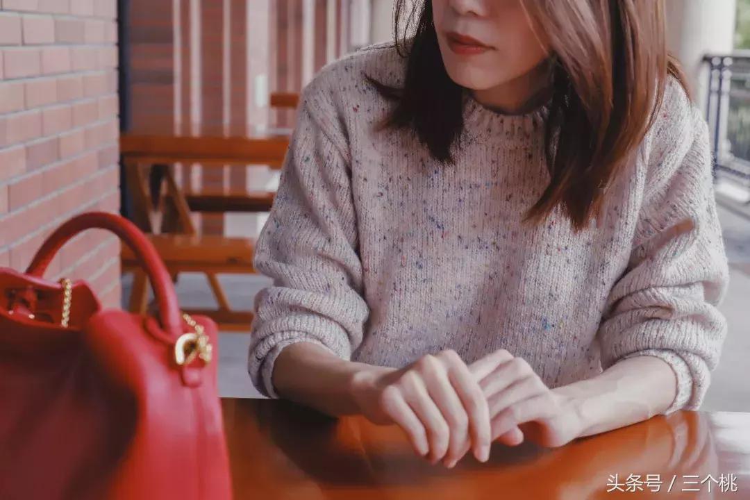 复古单品搭配推荐,最值得购买的复古风单品