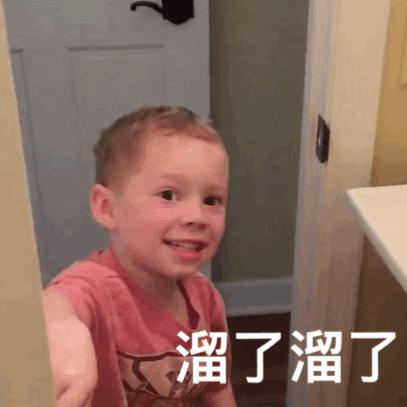 外国人第一次吃皮蛋恶心的要吐了,外国人吃皮蛋恶心到吐