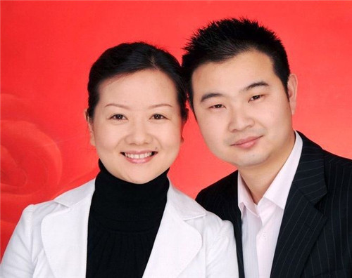 结婚证照片可以用什么拍摄,拍结婚证照片什么姿势